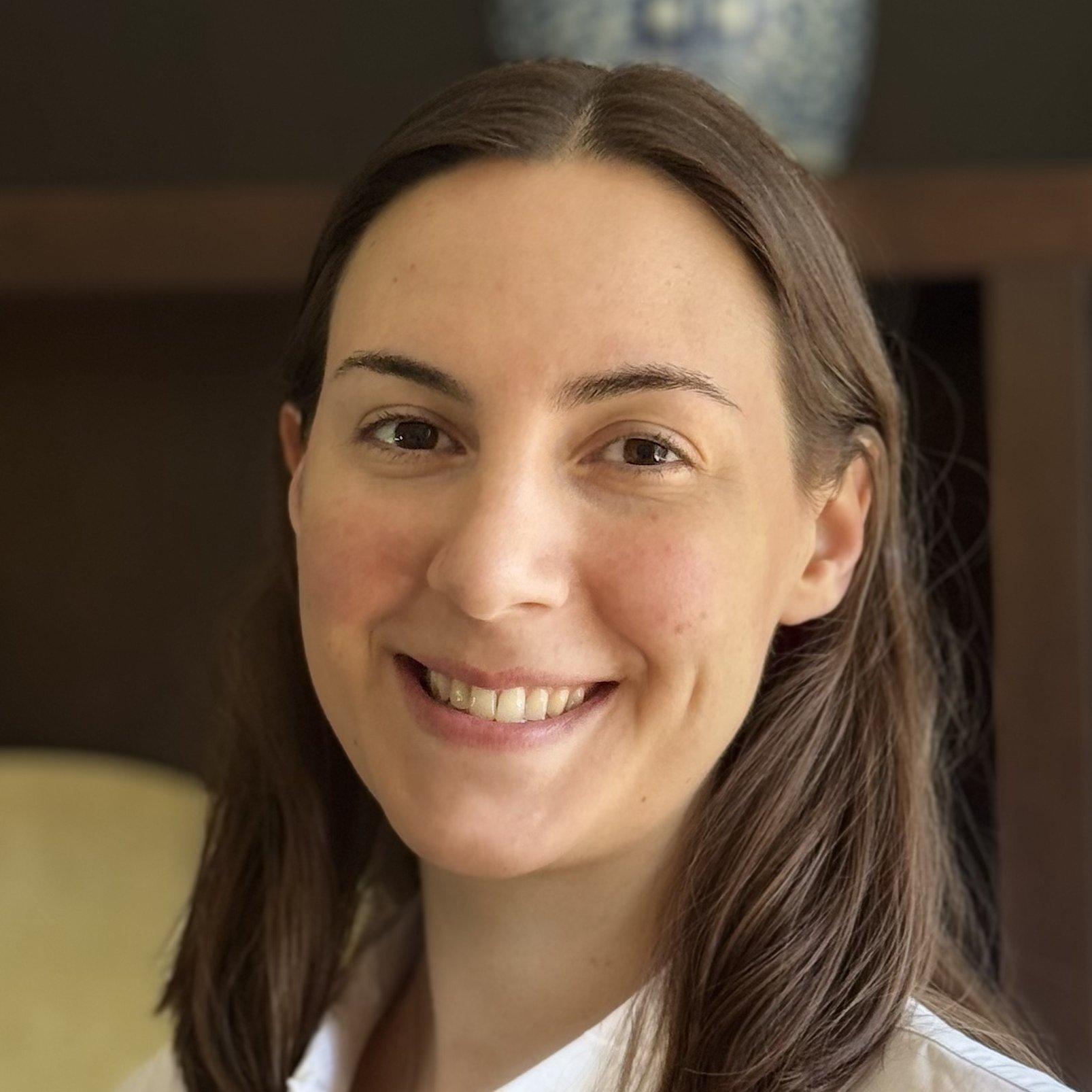 ERK-Profilbild: Dr. Maja Schneider – Wissenschaftliche Referentin | Ludwig-Maximilians-Universität
